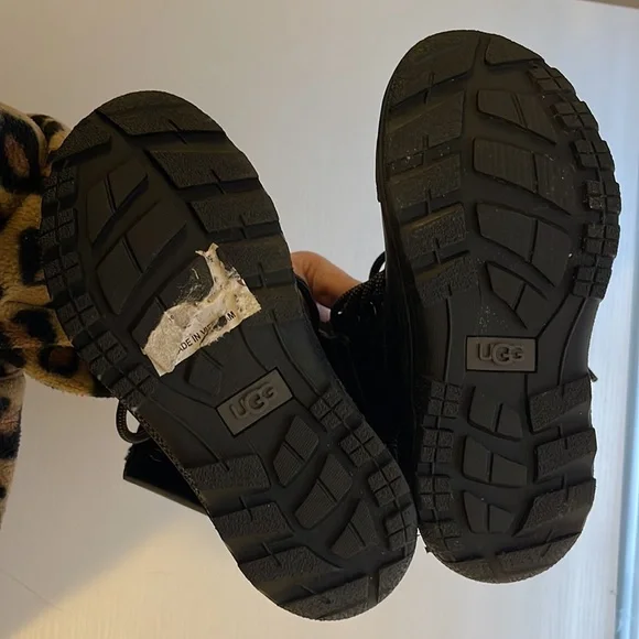 UGG Kids' Butte II CWR Boot in Black